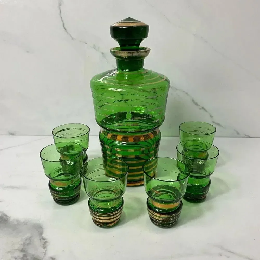 VINTAGE MCM Green decanter and shot glasses
